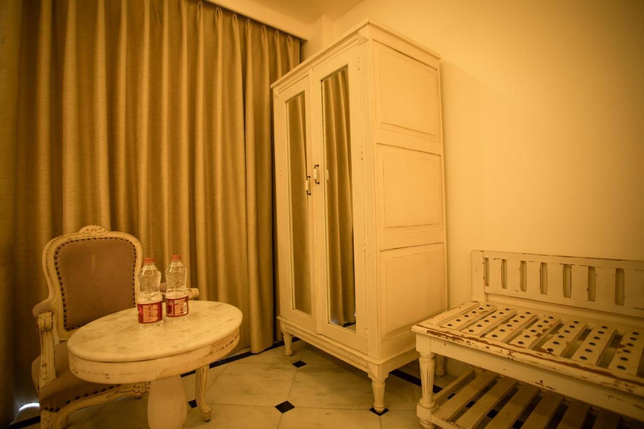 Hotel The Kehloor Udaipur Exterior foto