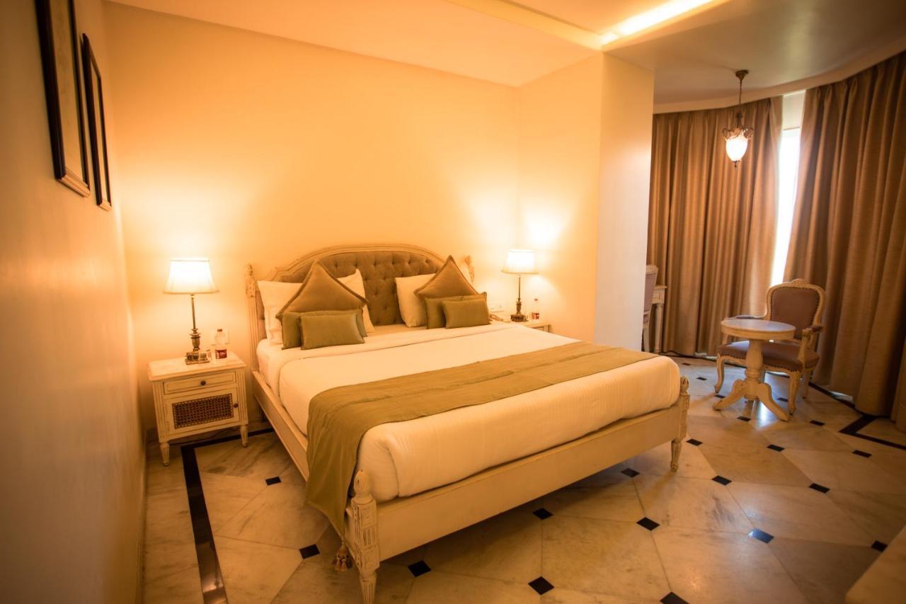 Hotel The Kehloor Udaipur Exterior foto